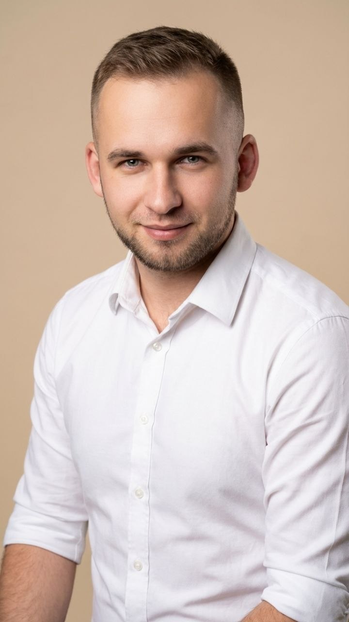 Andriy Drebot, tax preparer in Chicago